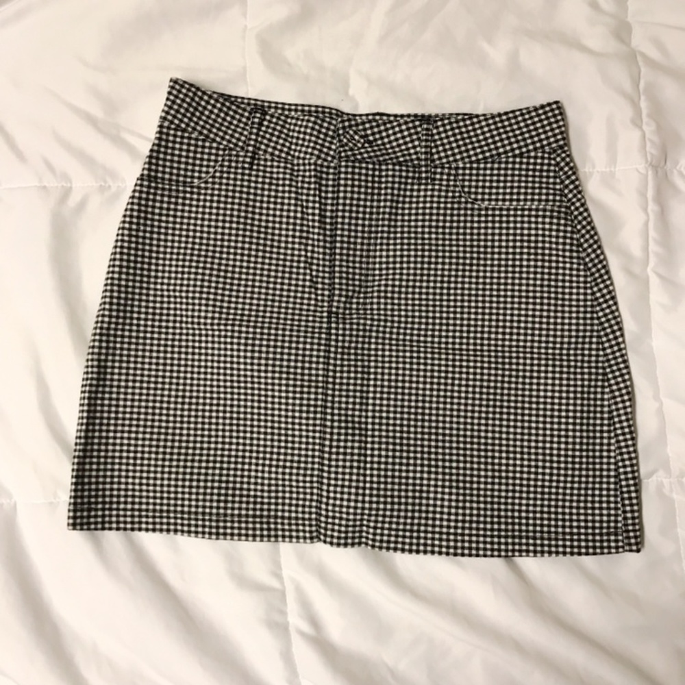Forever 21 Black and White Gingham Skirt